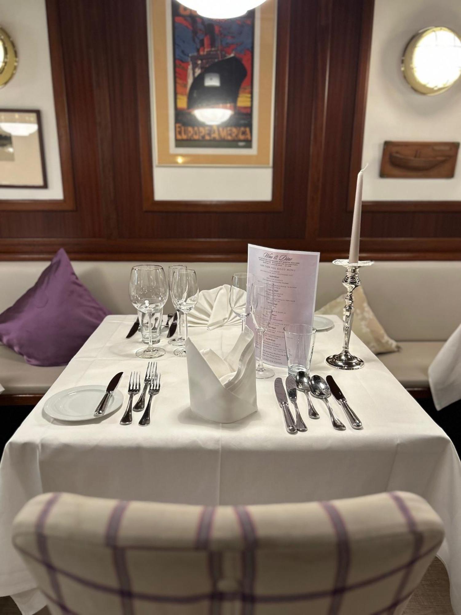 Hotel-Restaurant Steuermann Karlsruhe Exterior photo